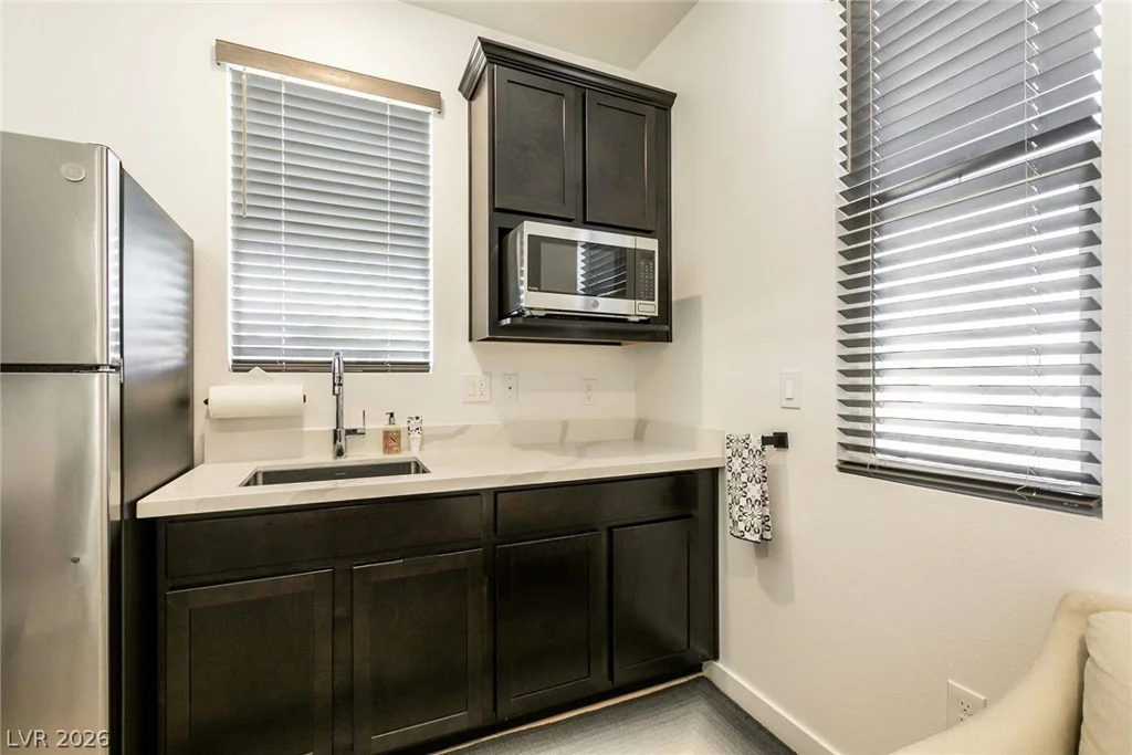 9764 Douglas Fir, Las Vegas, NV 89143