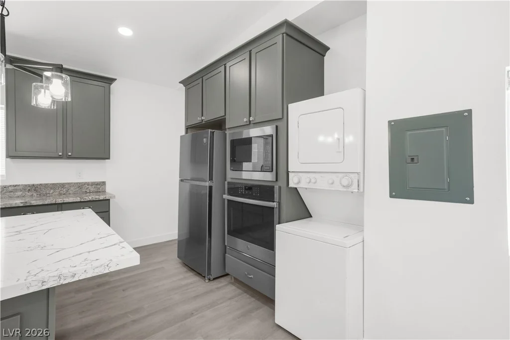 6273 Mount Rainier, Las Vegas, NV 89156
