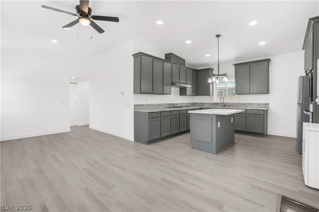 6273 Mount Rainier, Las Vegas, NV 89156