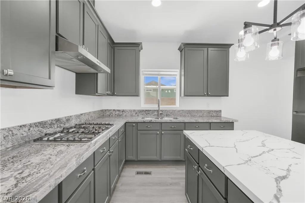 6273 Mount Rainier, Las Vegas, NV 89156