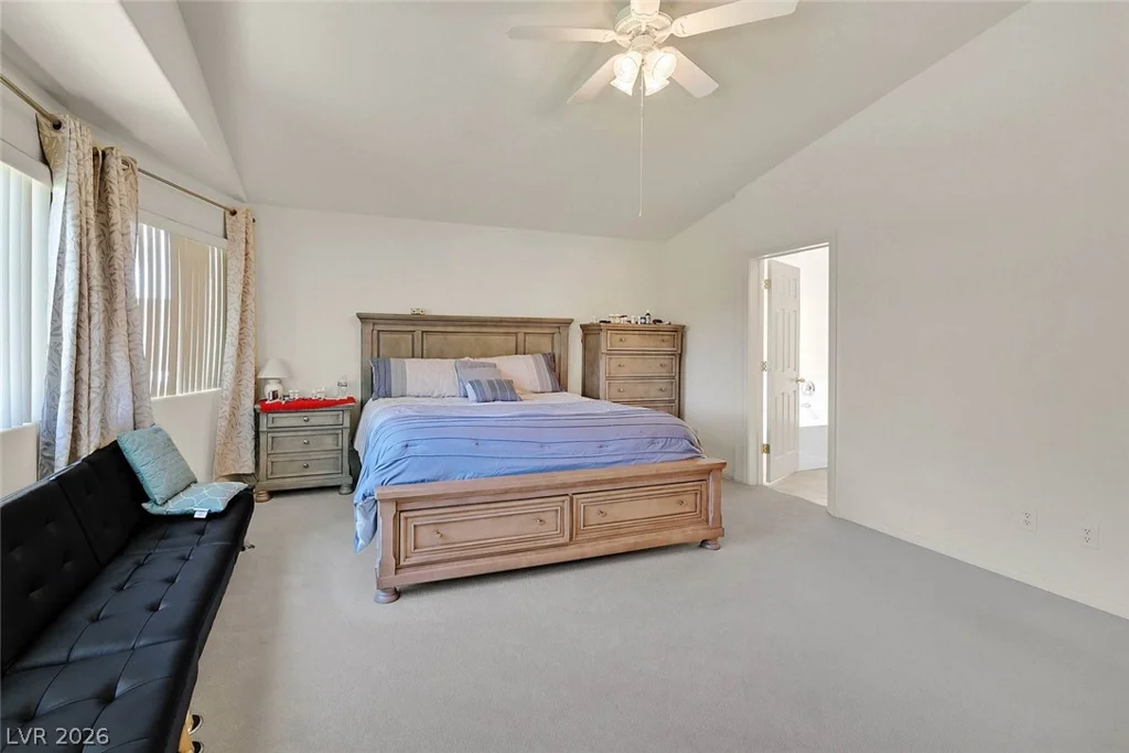 3704 Waynesvill, Las Vegas, NV 89122