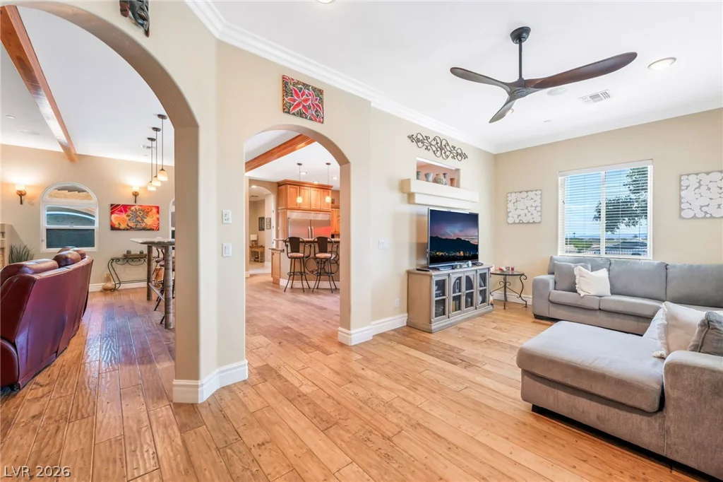 9065 CAMERON, Las Vegas, NV 89139