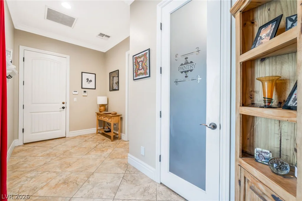 9065 CAMERON, Las Vegas, NV 89139