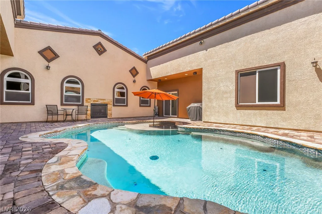 9065 CAMERON, Las Vegas, NV 89139