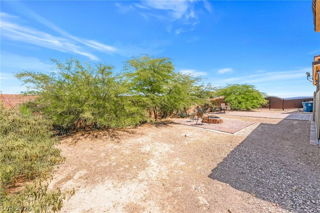 9065 CAMERON, Las Vegas, NV 89139