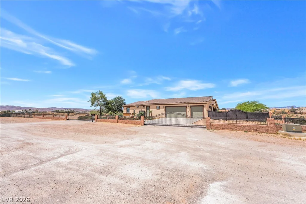 9065 CAMERON, Las Vegas, NV 89139