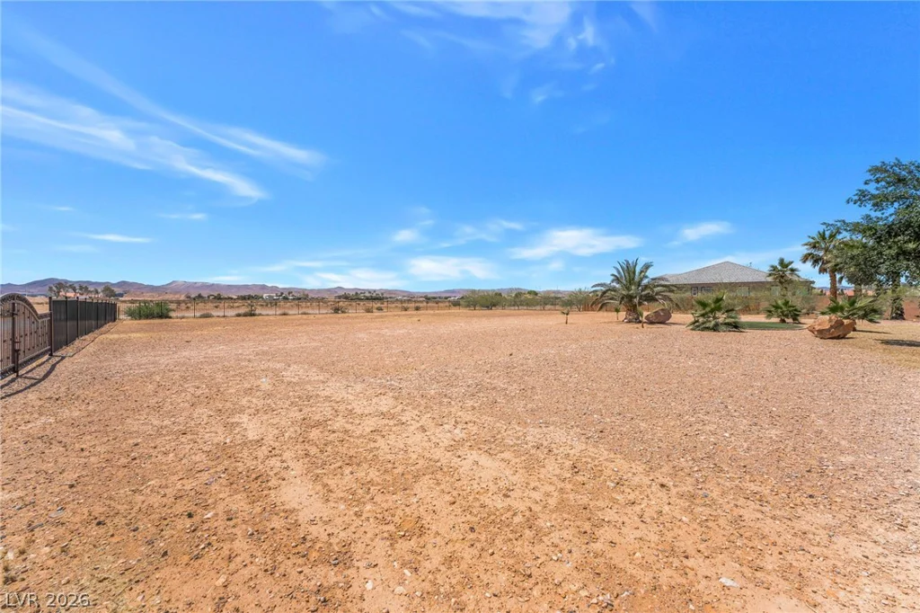 9065 CAMERON, Las Vegas, NV 89139