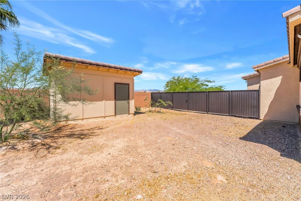 9065 CAMERON, Las Vegas, NV 89139