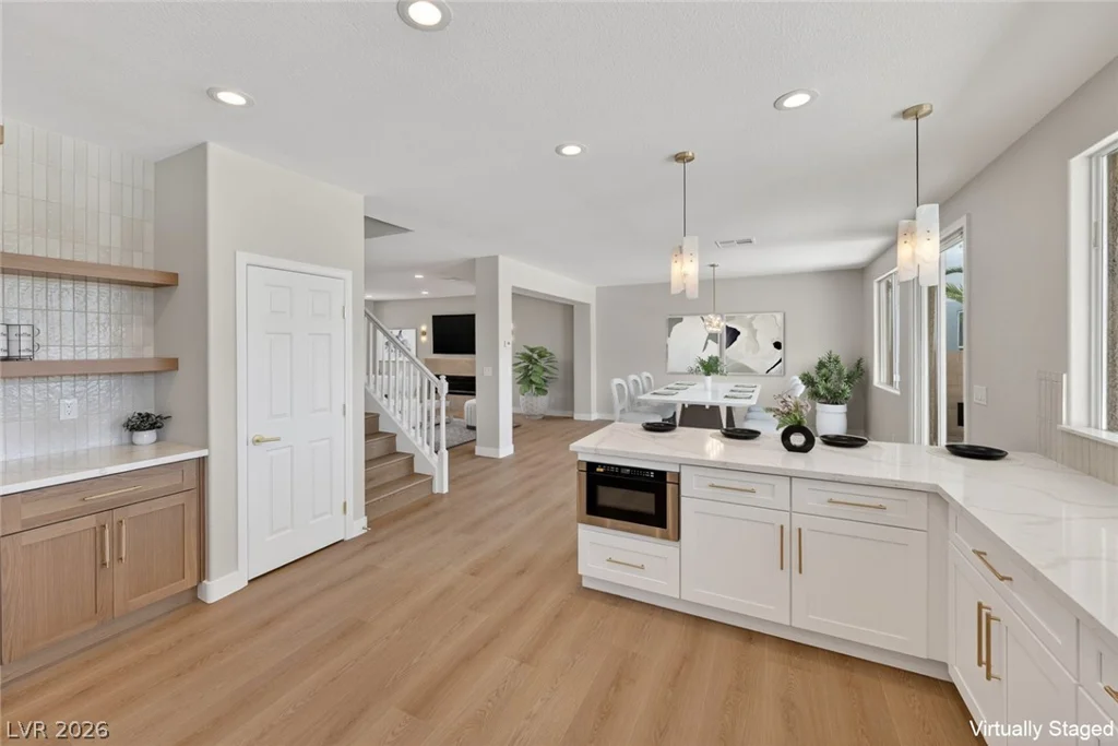 10745 Elk Lake, Las Vegas, NV 89144