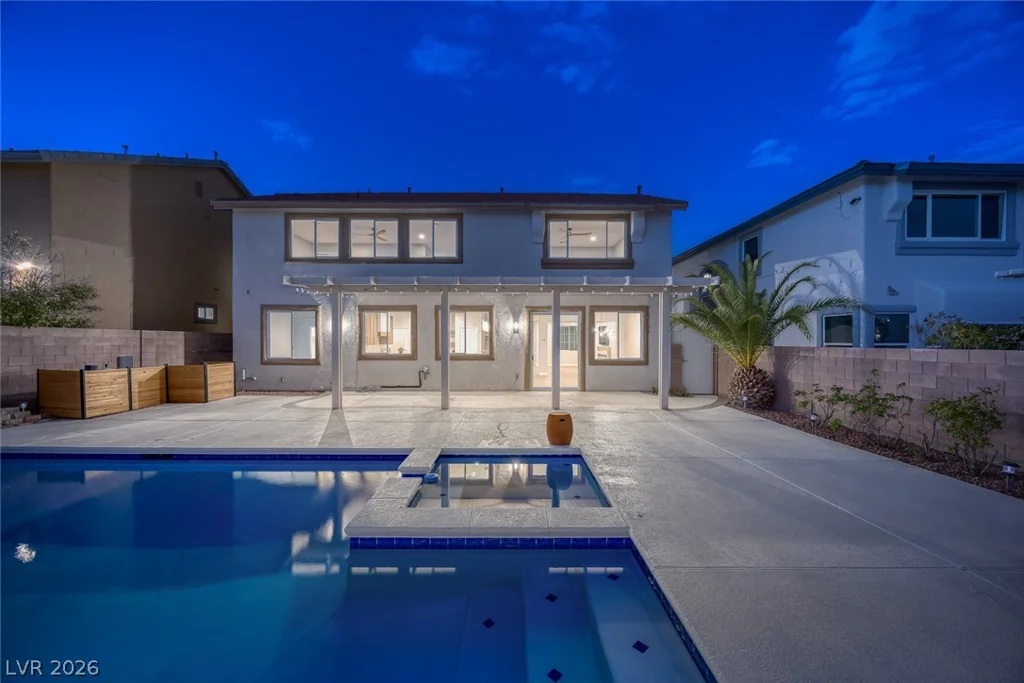 10745 Elk Lake, Las Vegas, NV 89144