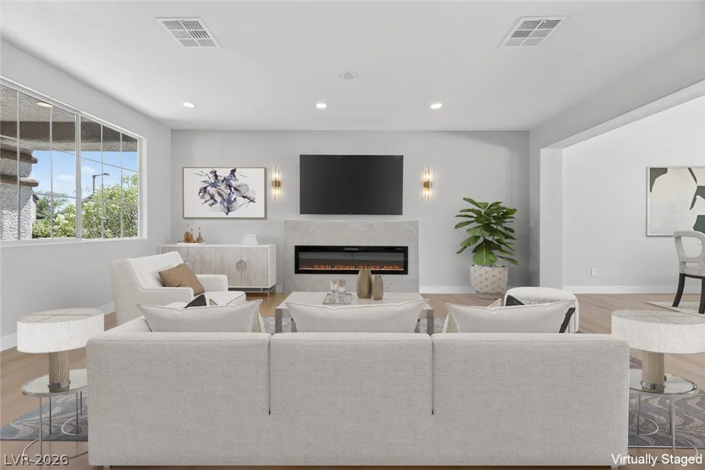 10745 Elk Lake, Las Vegas, NV 89144