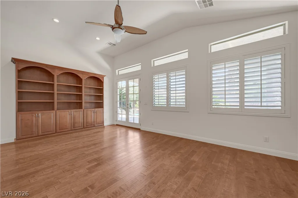 2052 Sinfonia, Henderson, NV 89052