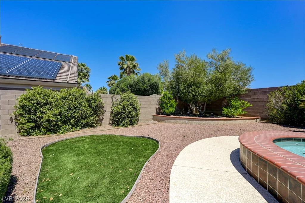 2052 Sinfonia, Henderson, NV 89052