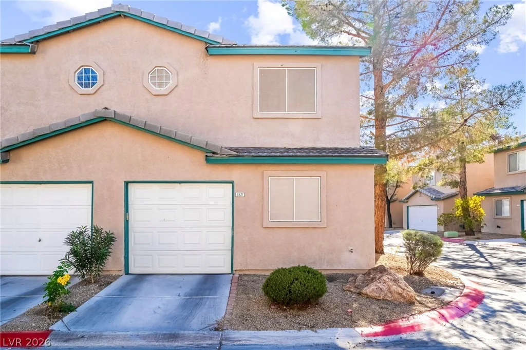 5621 Lago, Las Vegas, NV 89118