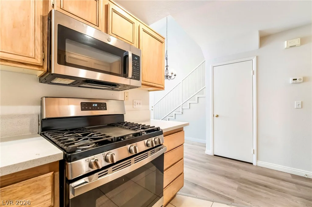 5621 Lago, Las Vegas, NV 89118