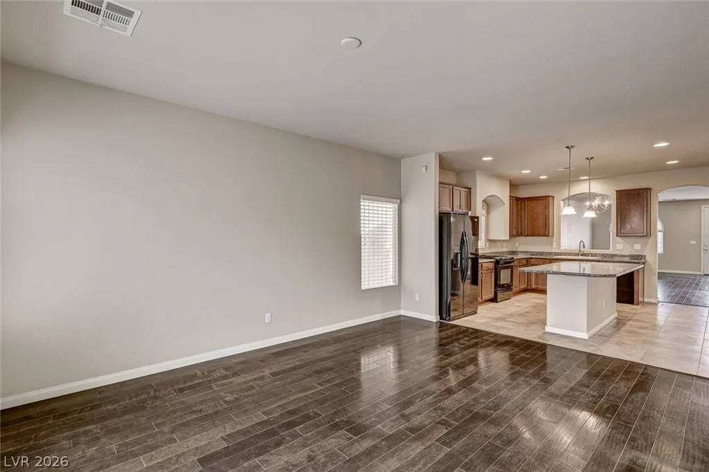 6351 Tomahawk Mill, Las Vegas, NV 89139