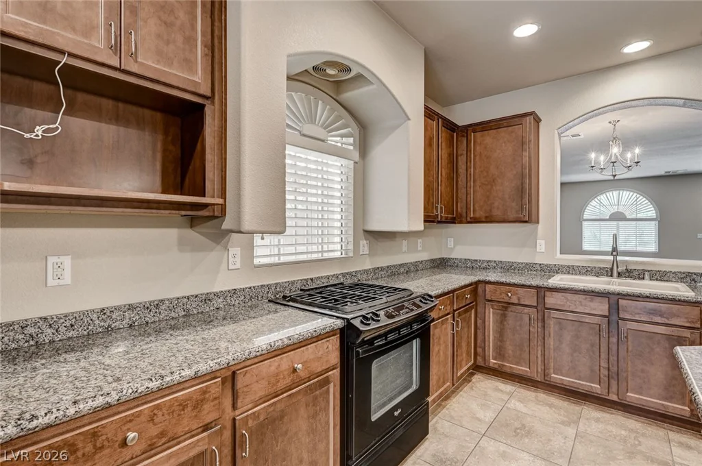 6351 Tomahawk Mill, Las Vegas, NV 89139