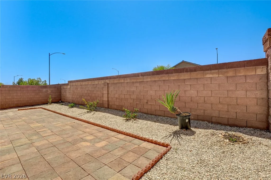 6351 Tomahawk Mill, Las Vegas, NV 89139