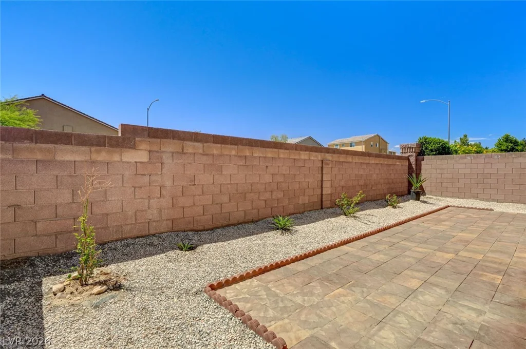 6351 Tomahawk Mill, Las Vegas, NV 89139