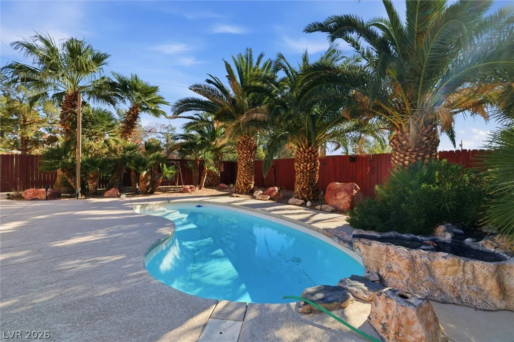 61 Calvada, Pahrump, NV 89048