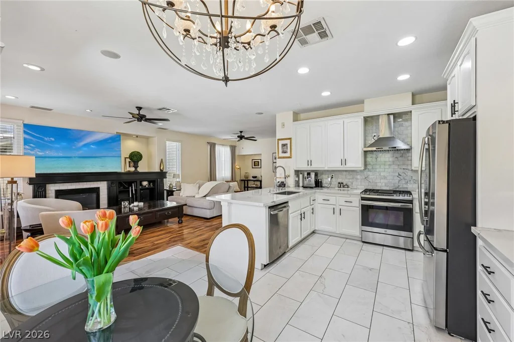 8220 Ruby Mountain, Las Vegas, NV 89128