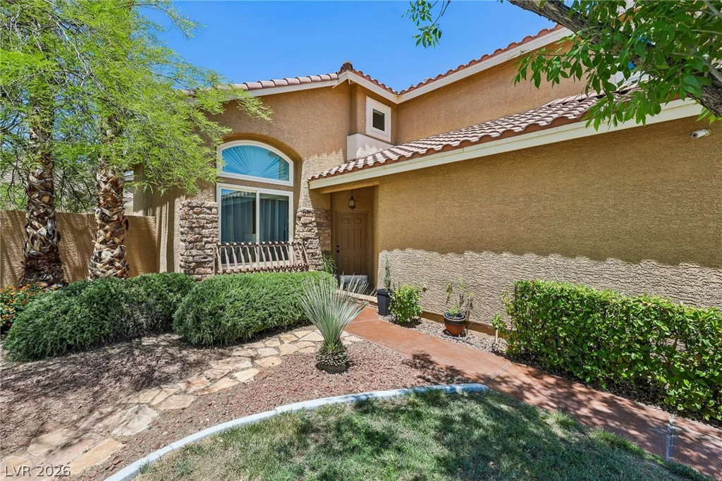 8220 Ruby Mountain, Las Vegas, NV 89128