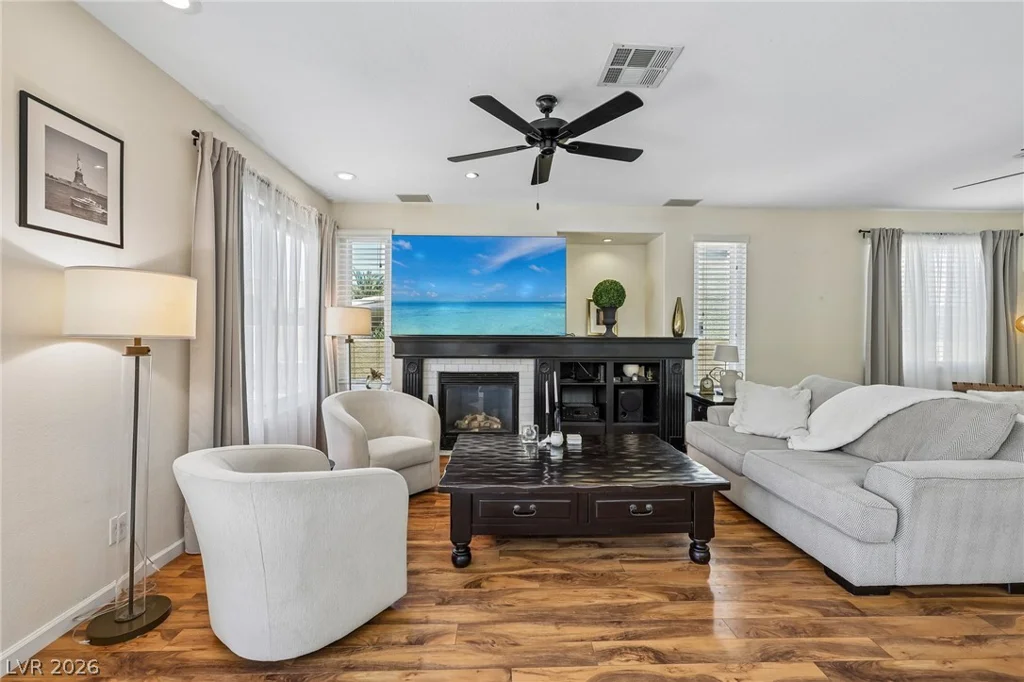 8220 Ruby Mountain, Las Vegas, NV 89128