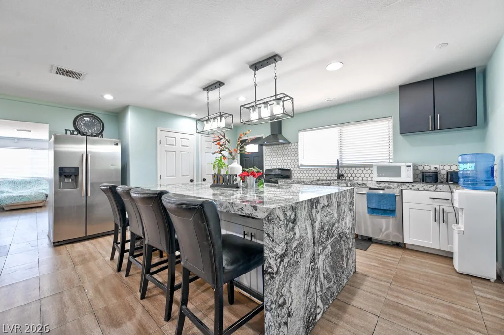 706 Lacy, Las Vegas, NV 89107