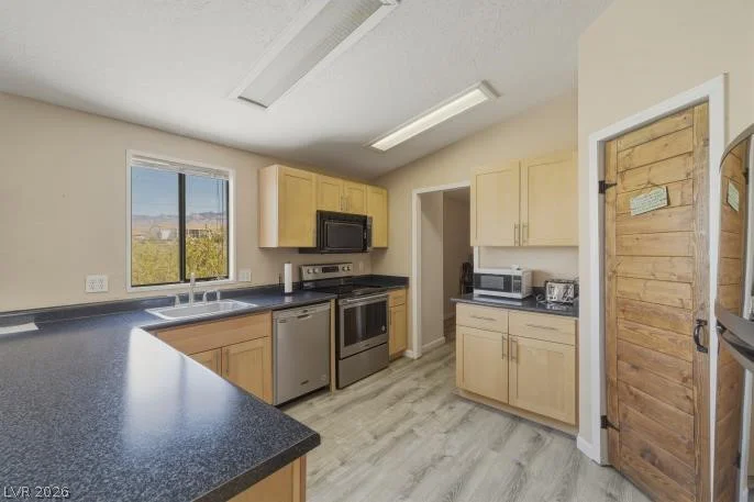 820 Fort Carson, Pahrump, NV 89060