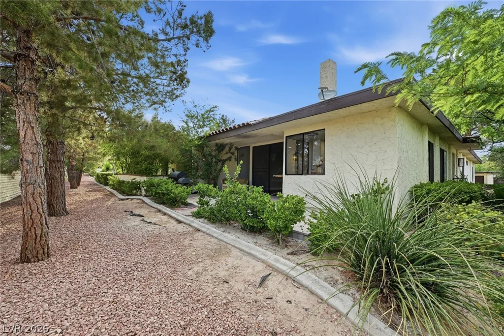3061 Conquista, Las Vegas, NV 89121