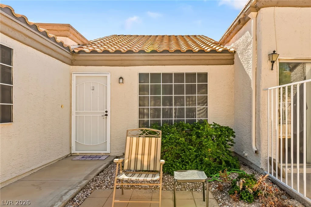 2136 Pebble Creek, Laughlin, NV 89029