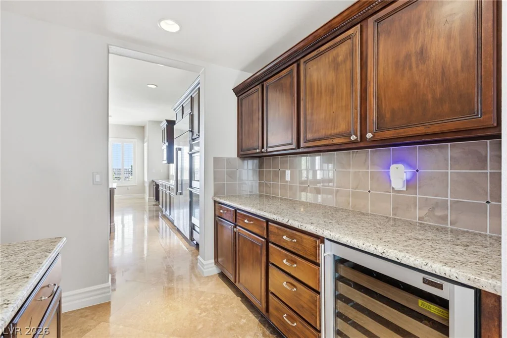 2074 Cherry Creek, Las Vegas, NV 89135
