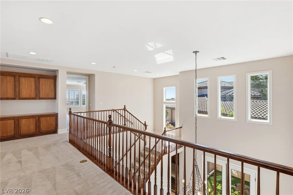 2074 Cherry Creek, Las Vegas, NV 89135