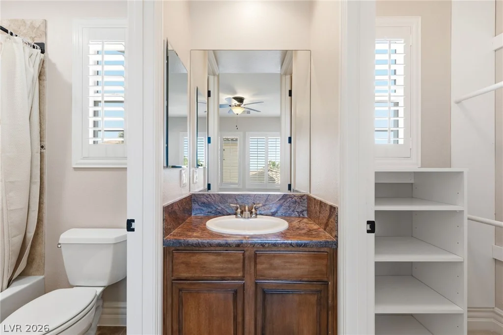 2074 Cherry Creek, Las Vegas, NV 89135