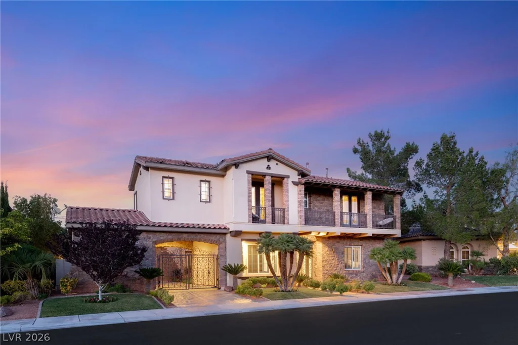 2074 Cherry Creek, Las Vegas, NV 89135