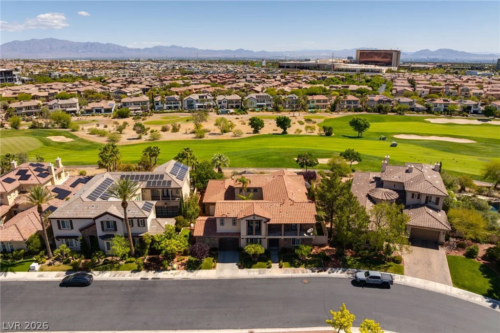 2074 Cherry Creek, Las Vegas, NV 89135