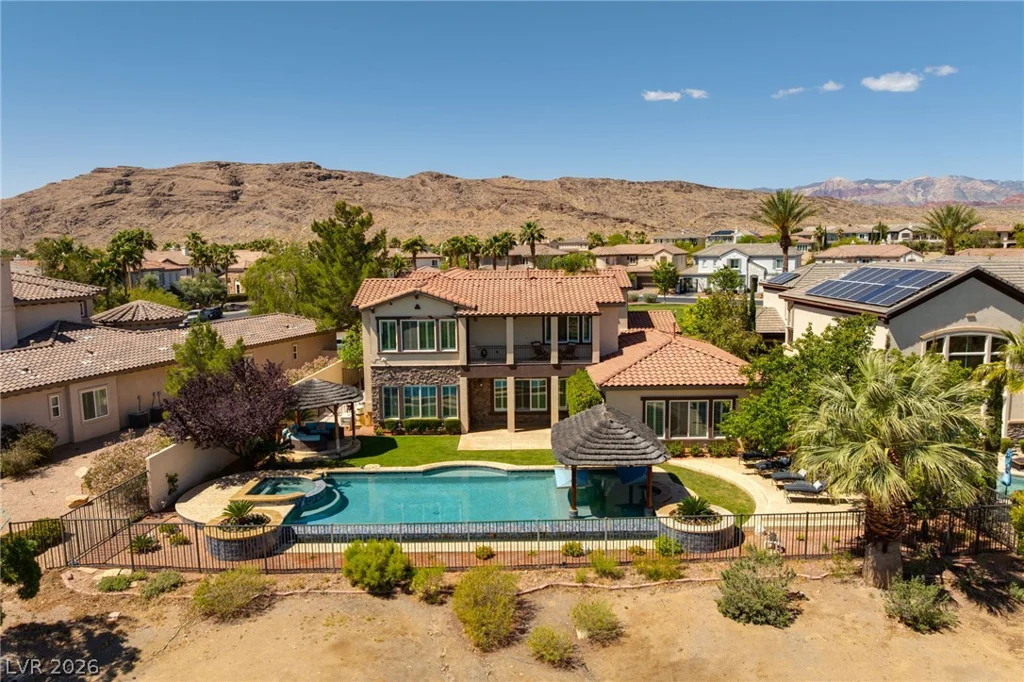 2074 Cherry Creek, Las Vegas, NV 89135