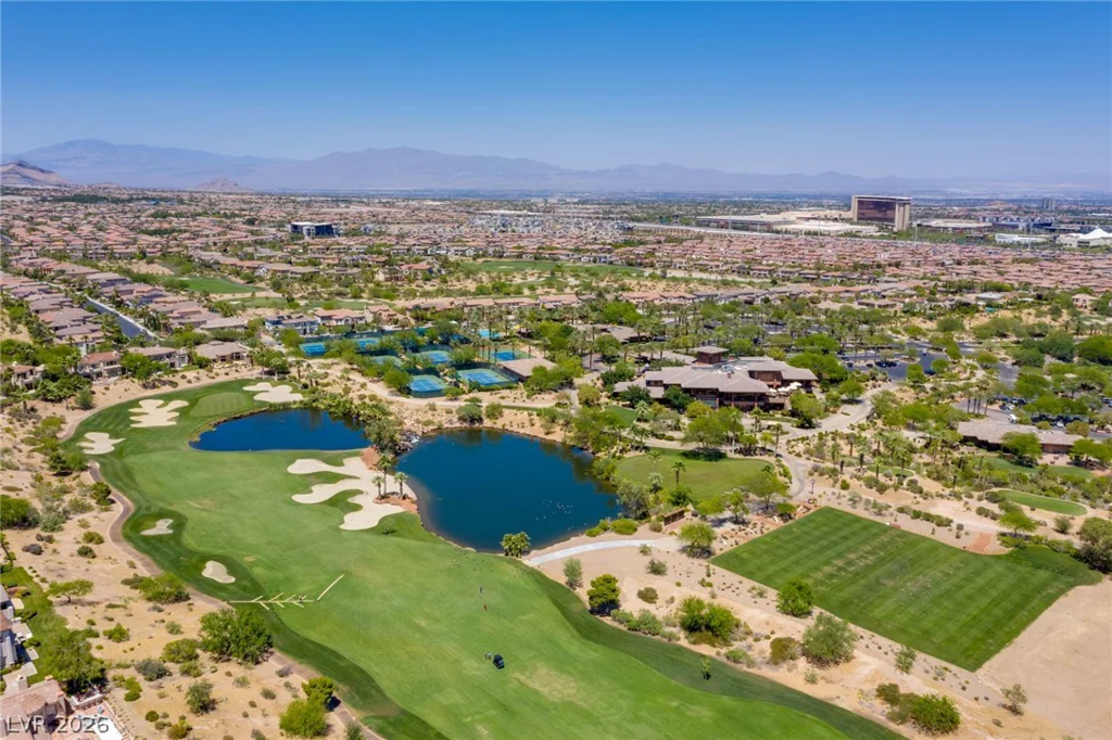 2074 Cherry Creek, Las Vegas, NV 89135
