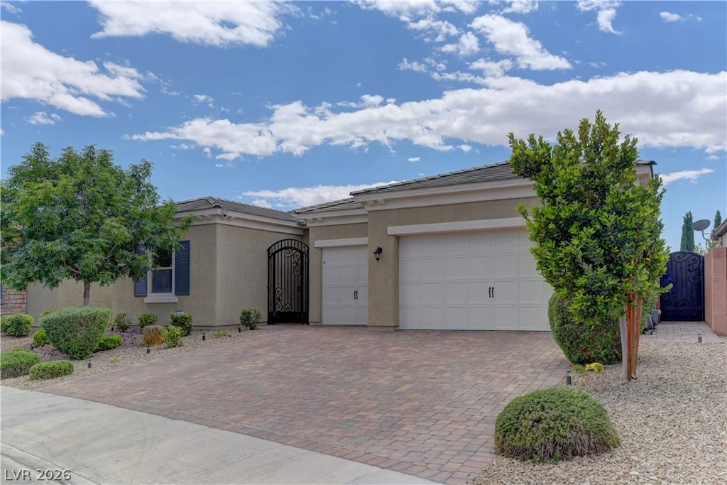 5967 Yellow Ridge, Las Vegas, NV 89131