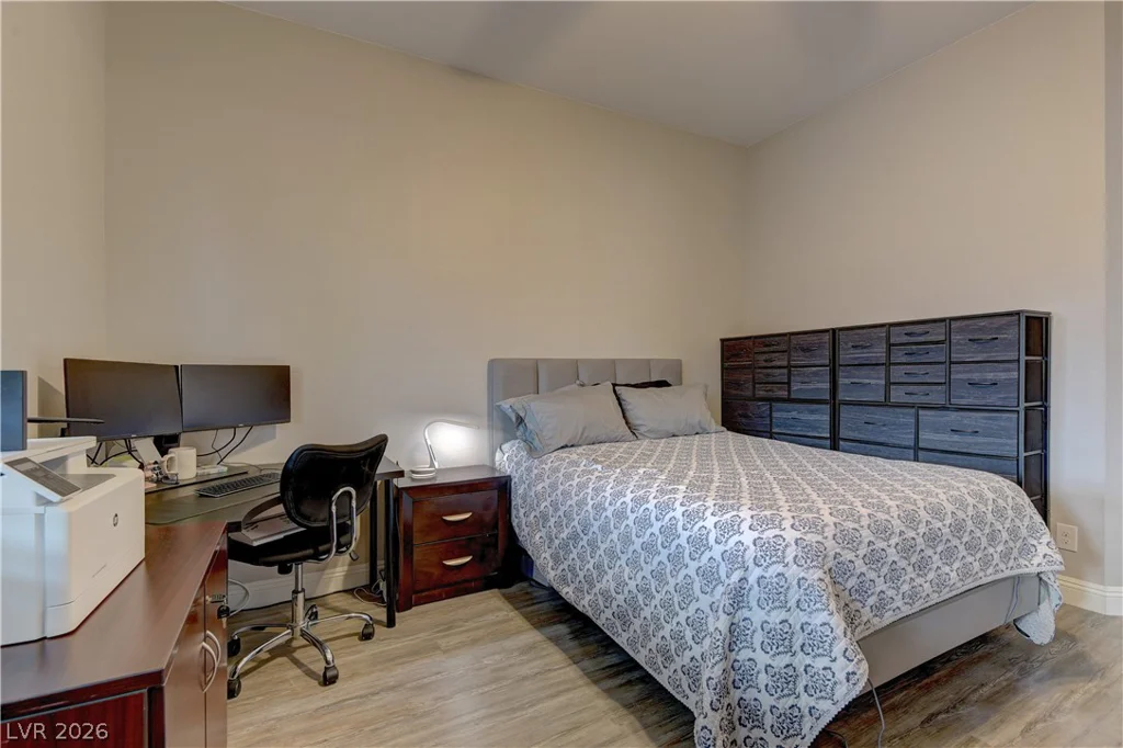 5967 Yellow Ridge, Las Vegas, NV 89131