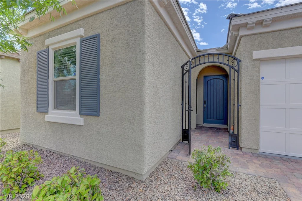 5967 Yellow Ridge, Las Vegas, NV 89131