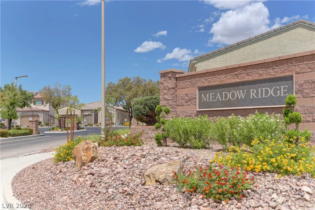5967 Yellow Ridge, Las Vegas, NV 89131
