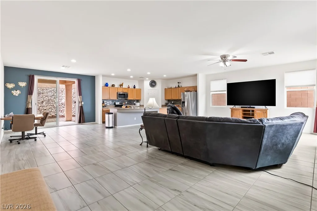 2150 Grant Union, Laughlin, NV 89029