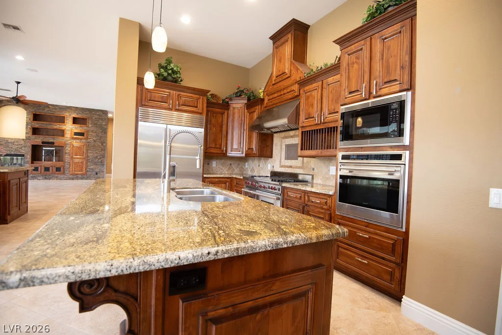 16 Belfair, Henderson, NV 89052