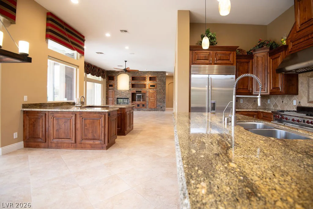 16 Belfair, Henderson, NV 89052