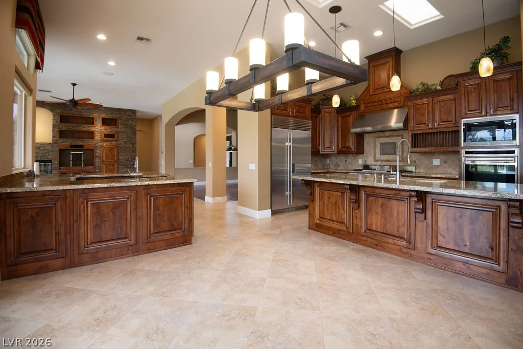 16 Belfair, Henderson, NV 89052