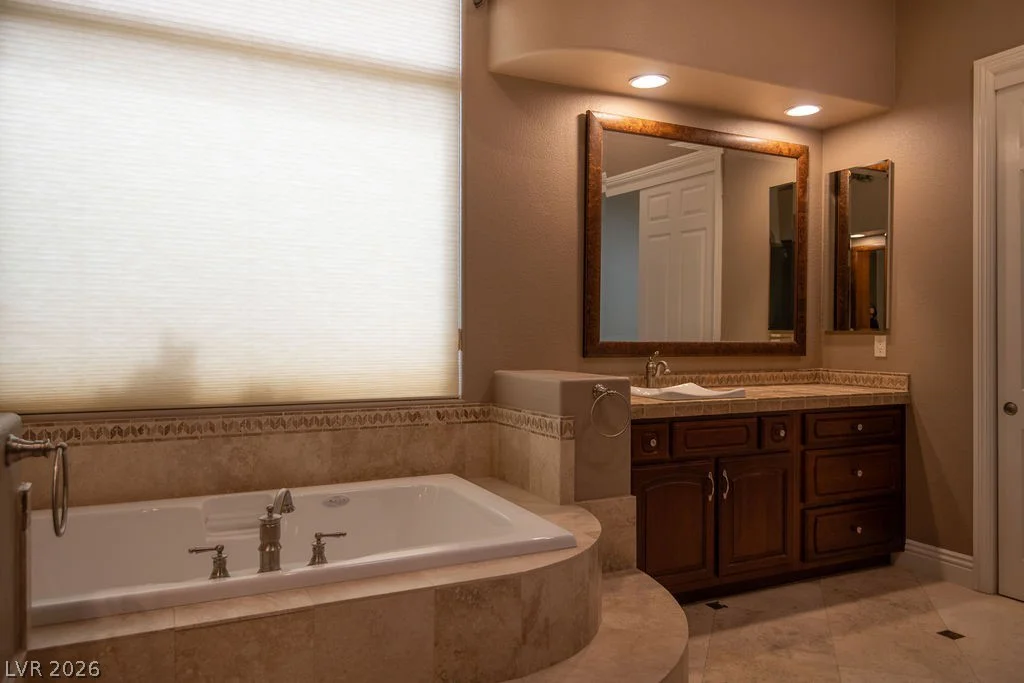 16 Belfair, Henderson, NV 89052