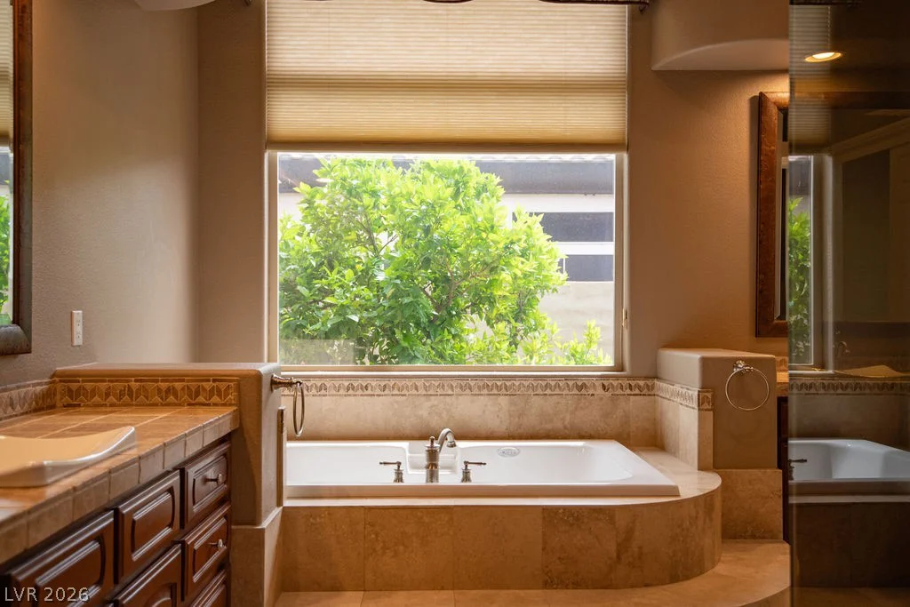 16 Belfair, Henderson, NV 89052