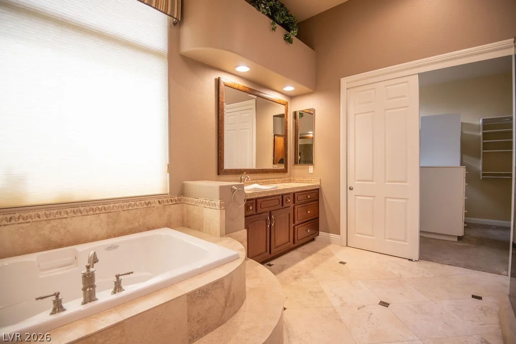 16 Belfair, Henderson, NV 89052