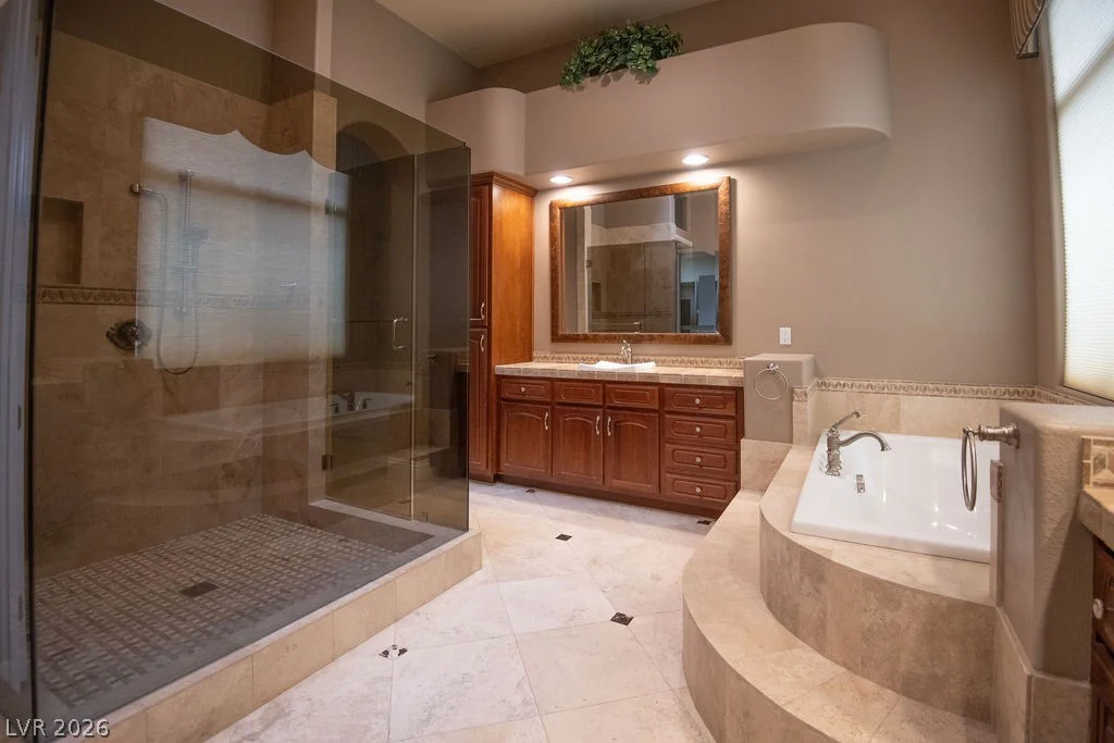 16 Belfair, Henderson, NV 89052